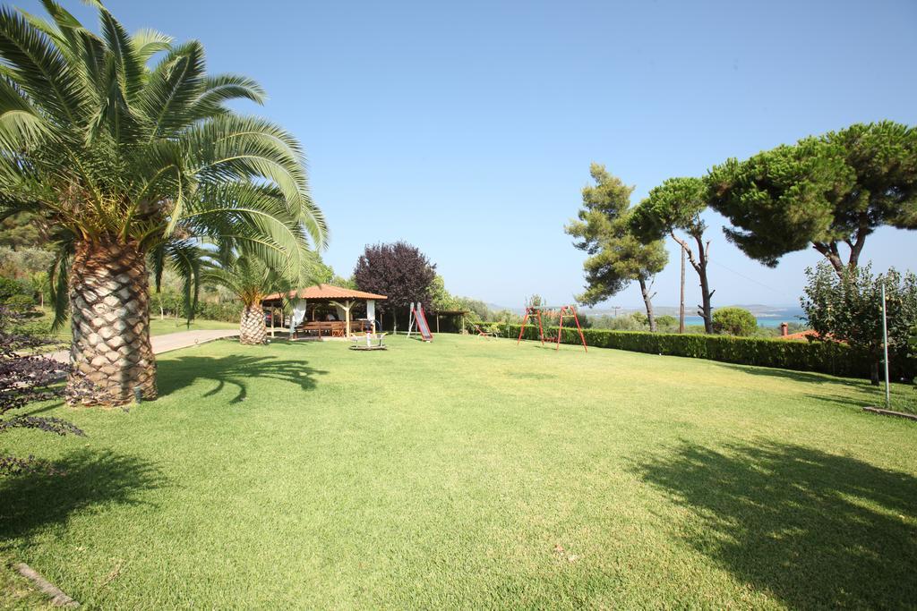 Elena Apartments & Studios Vourvourou Exteriör bild