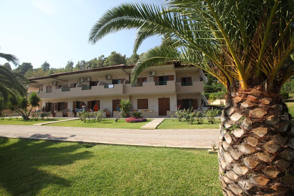 Elena Apartments & Studios Vourvourou Exteriör bild