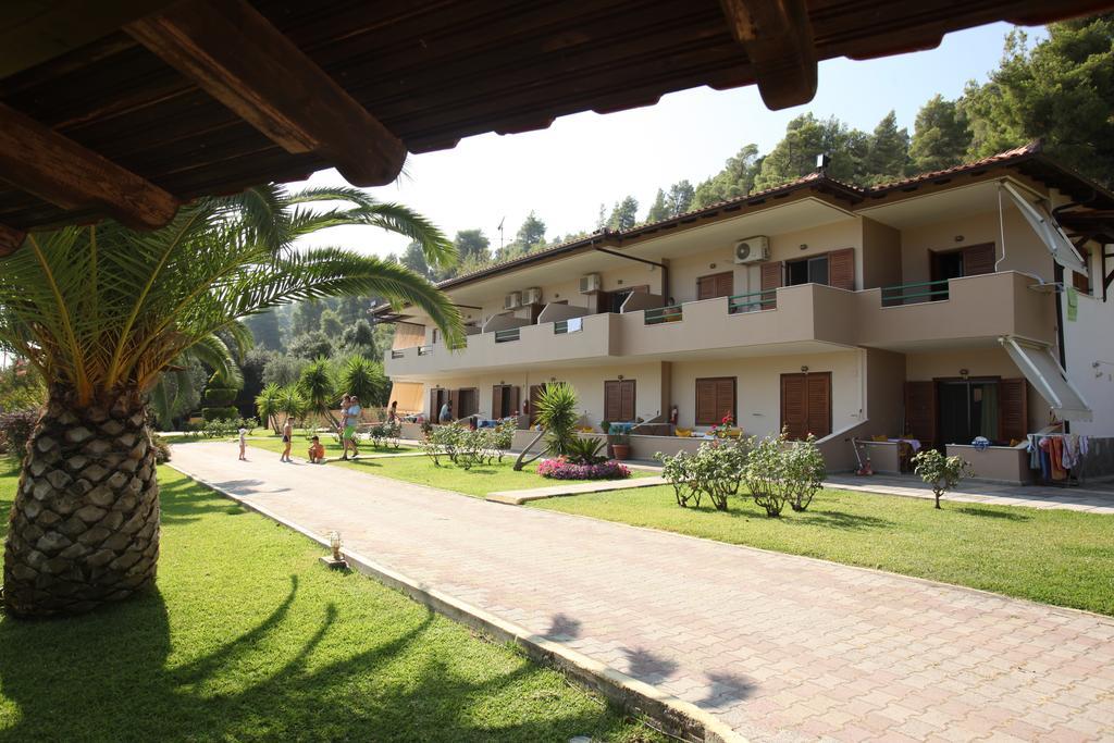 Elena Apartments & Studios Vourvourou Exteriör bild