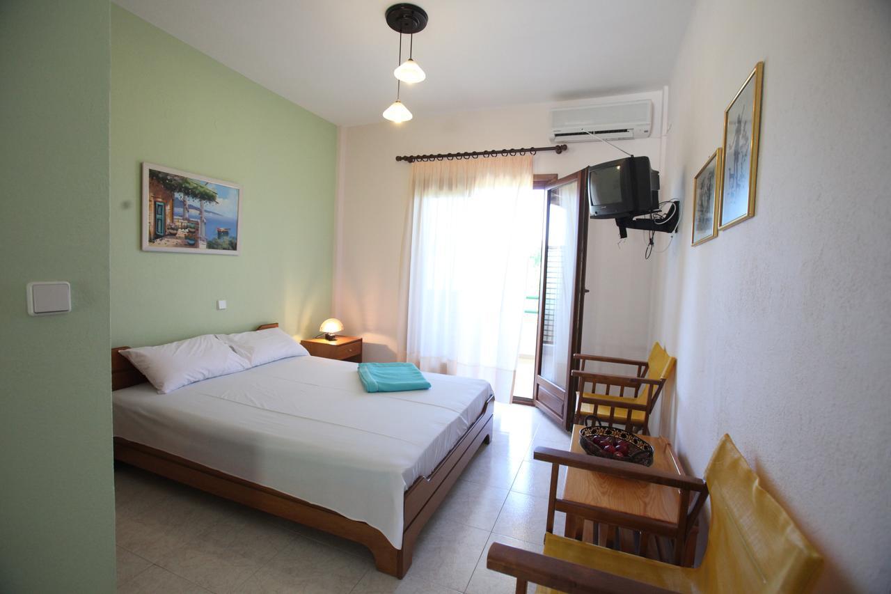 Elena Apartments & Studios Vourvourou Exteriör bild