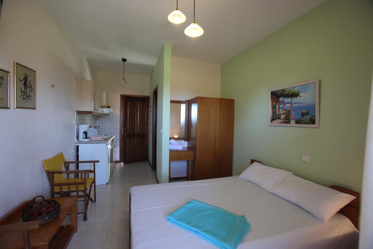 Elena Apartments & Studios Vourvourou Exteriör bild