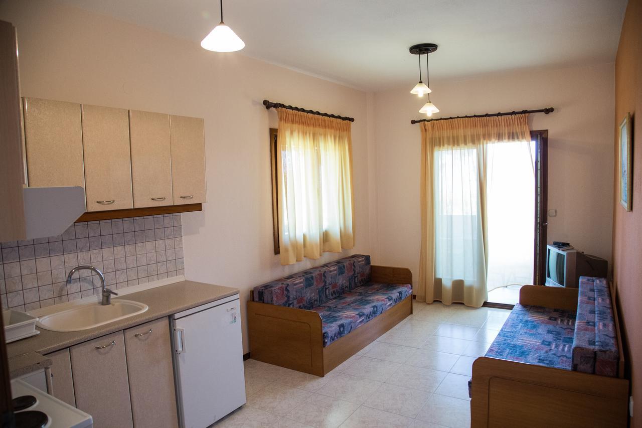 Elena Apartments & Studios Vourvourou Exteriör bild